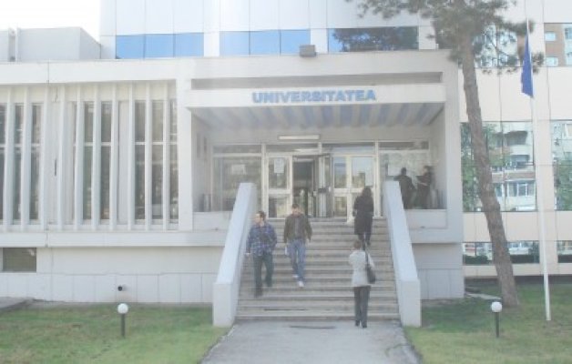 Studenţii şagunişti de la Drept au primul lor proces, la Tribunal
